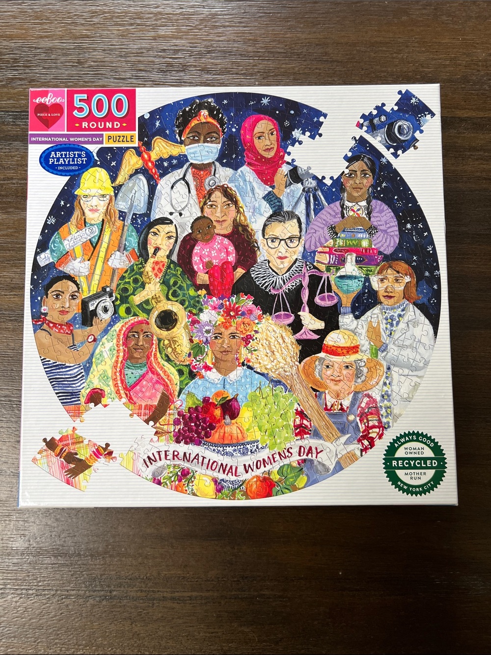 International Women's Day 500-Piece Round Puzzle - Multicolor
